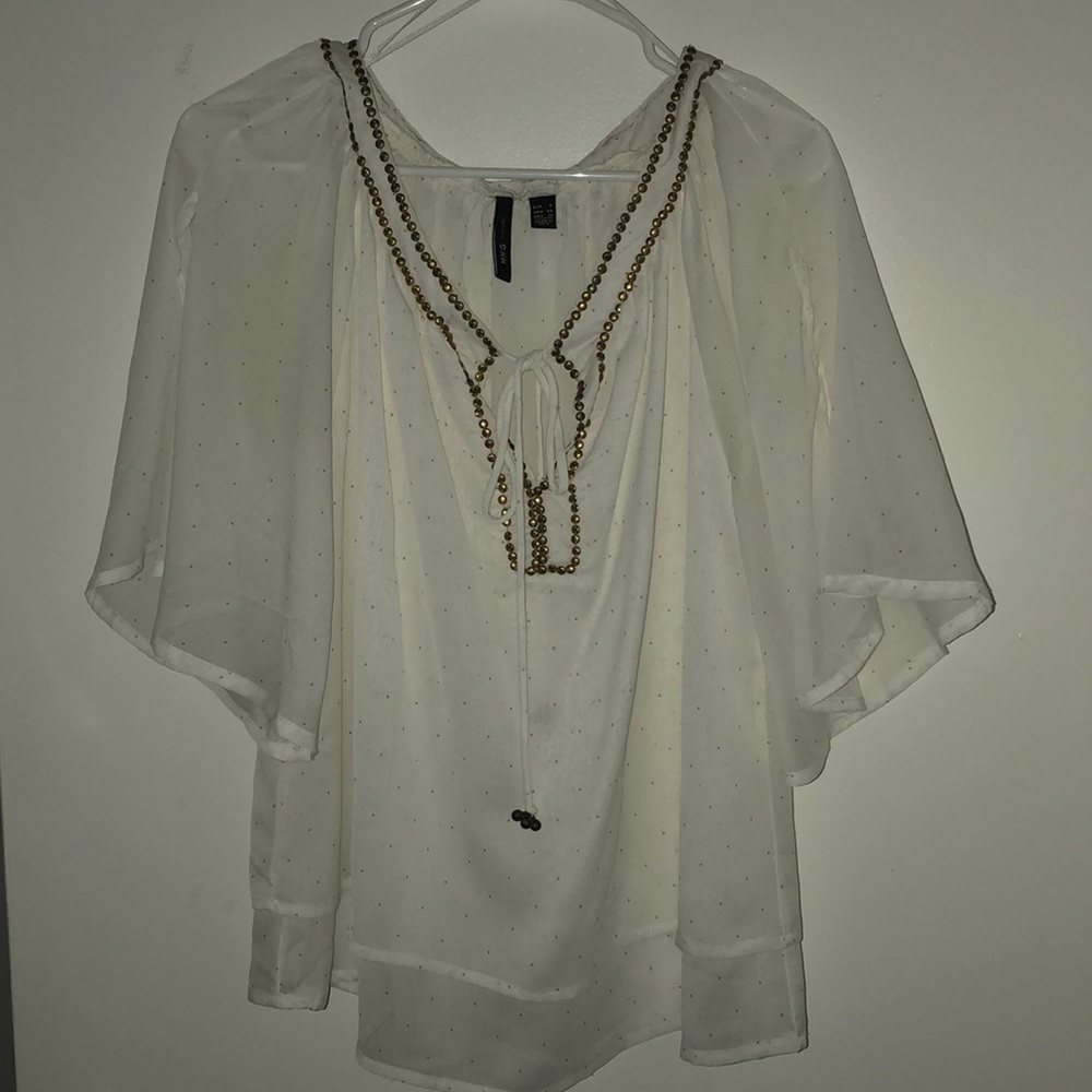 White blouse, new without tags